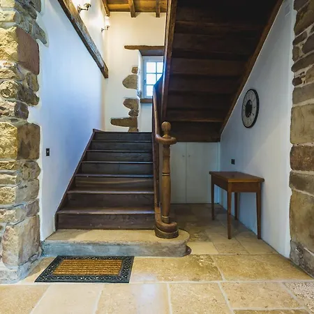 Authentique Keyweeek With Pool Mountain View & Fireplace In Villa *